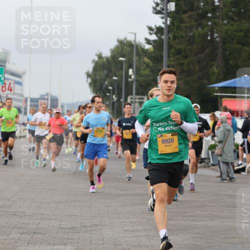 13.09.2026 - Kiel Lauf Andreas Tolksdorf http://msf.ph/oto/10334791 13.09.2026 09:52:36 Kiellinie 84, 38, 8920, 10 meine-sportfotos.de
