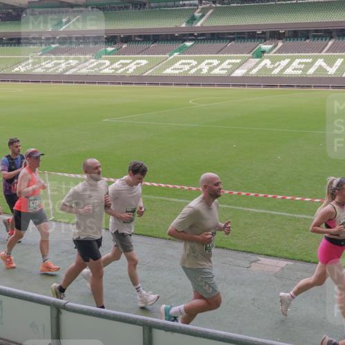 13.09.2026 - 21. swb-Marathon Bremen Michael Burmester http://msf.ph/oto/10334862 13.09.2026 13:09:06 Laufen im Stadion 164, 383, 391, 448, 532, 549, 551, 563, 625, 800, 808, 813, 884, 898, 911, 1025, 1072, 1124, 1150, 1210, 1285, 1289, 1395, 1398, 1559, 1688, 1831, 1880, 1899, 2003, 2041, 2208, 2215, 2229, 2232, 2243, 2366, 2380, 2405, 2413, 2429, 2441, 2467, 2471, 2525, 2565, 2573, 2594, 2611, 2635, 2692, 2717, 2727, 2782, 2802, 2823, 2831, 2841, 2866, 2897, 2930, 2931, 2941, 3032, 3067, 3291, 3316, 3333, 3398, 3437, 3707, 3769, 3857, 109 meine-sportfotos.de
