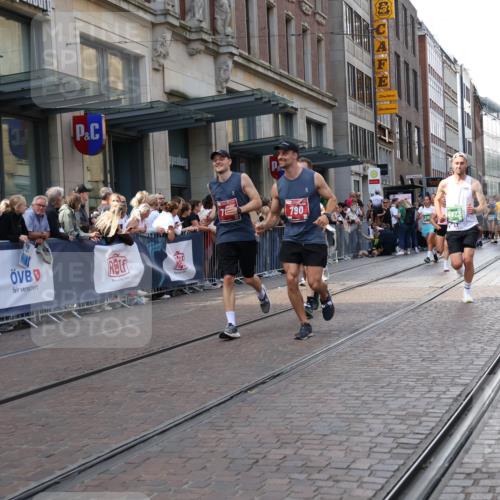 13.09.2026 - 21. swb-Marathon Bremen Strokosch-Dieckow http://msf.ph/oto/10335038 13.09.2026 13:24:38 Ziel 972, 1080, 1166, 1264, 1516, 2280, 2322, 2761, 3015, 3105, 4091, 4113, 4198, 4262, 4277, 4507, 4918, 4973, 5664, 6079, 6360, 6544, 6626, 6807, 6943, 7409, 7854, 8245, 8853, 9073, 9152, 9360, 10103, 282, 789, 790, 1250, 1582, 2280, 2295, 3375, 3524, 3994, 4000, 4559, 5328, 5572, 5668, 5669, 5929, 5953, 6080, 7156, 7568, 8310, 8415, 8636, 8784, 8881, 9264, 9541, 9573, 9676, 10069, 10071, 10097 meine-sportfotos.de