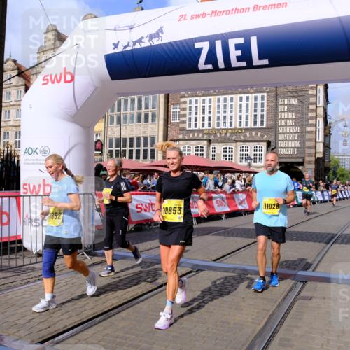 13.09.2026 - 21. swb-Marathon Bremen Tim E. http://msf.ph/oto/10335044 13.09.2026 11:06:43 Ziel 10376, 10681, 10682, 10852, 10853, 11021, 11028, 11240, 11340, 11374, 11432, 11690, 11729, 11849, 12217, 12479, 12485 meine-sportfotos.de