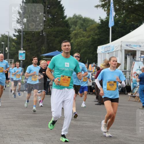 13.09.2026 - Kiel Lauf Andreas Tolksdorf http://msf.ph/oto/10335058 13.09.2026 09:52:50 Kiellinie 11855, 1454, 6509, 38, 4616, 38, 629 meine-sportfotos.de