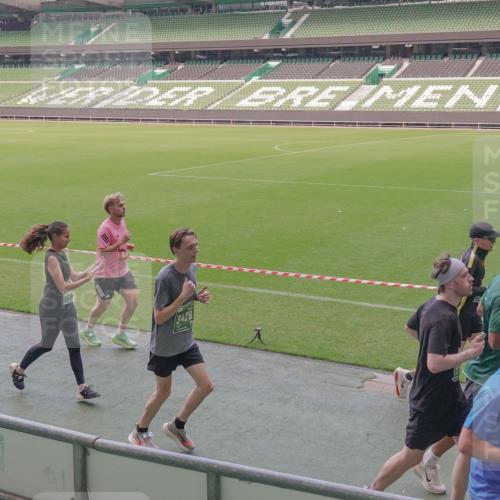 13.09.2026 - 21. swb-Marathon Bremen Michael Burmester http://msf.ph/oto/10335096 13.09.2026 13:09:28 Laufen im Stadion 164, 383, 391, 448, 532, 549, 551, 563, 625, 813, 869, 884, 898, 1025, 1072, 1124, 1150, 1180, 1285, 1289, 1398, 1559, 1688, 1855, 1867, 1880, 1899, 2041, 2208, 2215, 2229, 2232, 2243, 2268, 2366, 2380, 2413, 2429, 2441, 2467, 2471, 2525, 2530, 2553, 2573, 2594, 2635, 2692, 2714, 2717, 2727, 2782, 2785, 2823, 2841, 2897, 2920, 2930, 2931, 2941, 3032, 3063, 3067, 3086, 3291, 3316, 3333, 3398, 3437, 3707, 3769, 3857, 109 meine-sportfotos.de