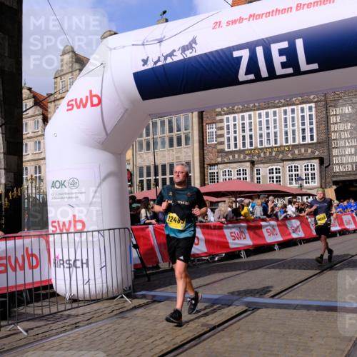 13.09.2026 - 21. swb-Marathon Bremen Tim E. http://msf.ph/oto/10335101 13.09.2026 11:06:47 Ziel 10376, 10654, 10681, 10682, 10849, 10852, 10853, 11021, 11028, 11240, 11340, 11374, 11432, 11729, 11849, 12217, 12479, 12485 meine-sportfotos.de