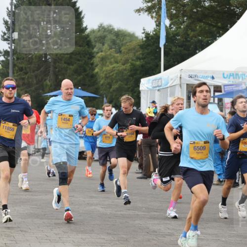 13.09.2026 - Kiel Lauf Andreas Tolksdorf http://msf.ph/oto/10335102 13.09.2026 09:52:53 Kiellinie 12308, 39, 11855, 203, 38, 1454, 9704, 878, 39, 10676, 6509, 0, 8581 meine-sportfotos.de