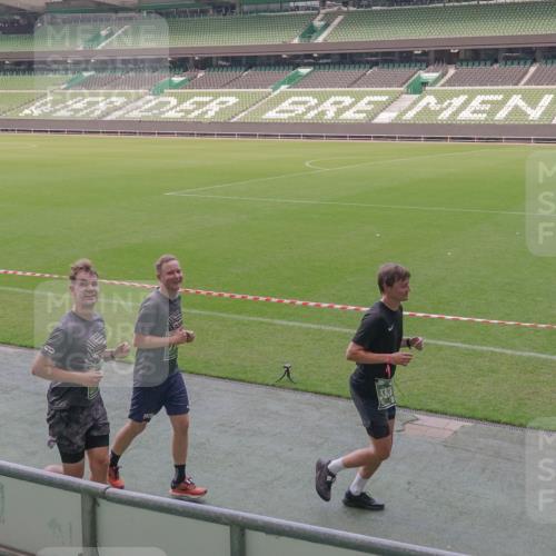13.09.2026 - 21. swb-Marathon Bremen Michael Burmester http://msf.ph/oto/10335132 13.09.2026 13:09:31 Laufen im Stadion 164, 383, 391, 448, 532, 549, 551, 563, 625, 813, 869, 884, 898, 1025, 1072, 1124, 1150, 1180, 1285, 1289, 1398, 1559, 1688, 1855, 1867, 1880, 1899, 2041, 2208, 2229, 2232, 2243, 2268, 2380, 2413, 2429, 2441, 2467, 2471, 2525, 2530, 2553, 2573, 2594, 2635, 2692, 2714, 2717, 2727, 2782, 2785, 2823, 2841, 2897, 2920, 2930, 2931, 2941, 3032, 3063, 3067, 3086, 3291, 3316, 3333, 3398, 3437, 3707, 3769, 3857, 109 meine-sportfotos.de