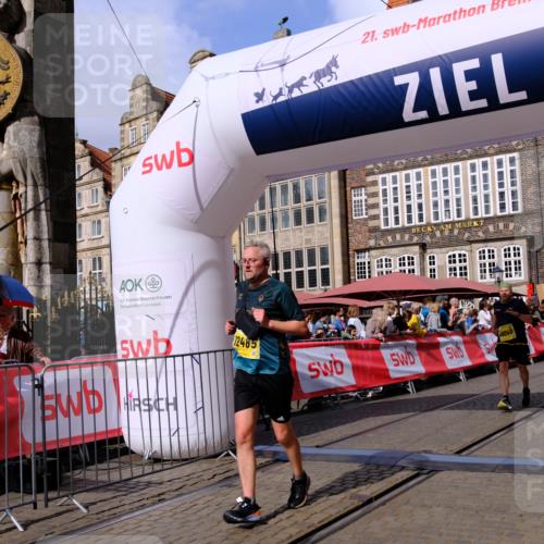 13.09.2026 - 21. swb-Marathon Bremen Tim E. http://msf.ph/oto/10335135 13.09.2026 11:06:48 Ziel 10376, 10654, 10849, 10852, 10853, 11021, 11028, 11240, 11340, 11374, 11432, 11729, 12217, 12485 meine-sportfotos.de