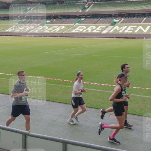 13.09.2026 - 21. swb-Marathon Bremen Michael Burmester http://msf.ph/oto/10335145 13.09.2026 13:09:34 Laufen im Stadion 164, 383, 391, 448, 532, 549, 551, 563, 625, 813, 869, 884, 898, 1025, 1072, 1124, 1150, 1180, 1289, 1398, 1559, 1688, 1855, 1867, 1880, 1899, 2041, 2208, 2229, 2232, 2243, 2268, 2380, 2413, 2429, 2441, 2467, 2471, 2525, 2530, 2553, 2573, 2594, 2635, 2692, 2714, 2717, 2727, 2785, 2823, 2841, 2897, 2920, 2930, 2931, 2941, 3032, 3063, 3067, 3086, 3291, 3316, 3333, 3398, 3437, 3707, 3769, 3857, 109 meine-sportfotos.de