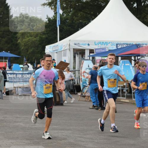 13.09.2026 - Kiel Lauf Andreas Tolksdorf http://msf.ph/oto/10335181 13.09.2026 09:52:56 Kiellinie 12308, 3825, 38, 3353 meine-sportfotos.de