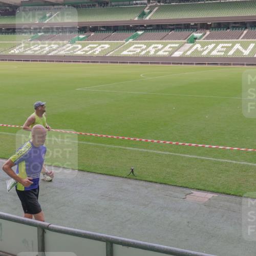 13.09.2026 - 21. swb-Marathon Bremen Michael Burmester http://msf.ph/oto/10335218 13.09.2026 13:09:42 Laufen im Stadion 164, 383, 391, 448, 532, 549, 563, 625, 813, 869, 898, 1025, 1072, 1124, 1150, 1180, 1289, 1398, 1559, 1855, 1867, 1880, 1894, 1899, 2041, 2202, 2208, 2229, 2232, 2243, 2268, 2284, 2339, 2380, 2413, 2429, 2441, 2467, 2471, 2525, 2530, 2553, 2573, 2594, 2635, 2682, 2692, 2714, 2717, 2727, 2785, 2823, 2841, 2897, 2920, 2930, 2931, 2932, 2941, 3032, 3063, 3067, 3086, 3089, 3122, 3291, 3316, 3333, 3398, 3410, 3437, 3707, 3769, 3857, 109 meine-sportfotos.de
