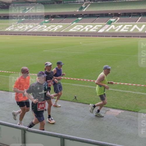 13.09.2026 - 21. swb-Marathon Bremen Michael Burmester http://msf.ph/oto/10335230 13.09.2026 13:09:43 Laufen im Stadion 164, 383, 391, 448, 532, 549, 563, 625, 813, 869, 898, 1025, 1072, 1124, 1150, 1180, 1289, 1398, 1559, 1855, 1867, 1880, 1894, 1899, 2041, 2202, 2208, 2229, 2232, 2243, 2268, 2284, 2339, 2380, 2413, 2429, 2441, 2467, 2471, 2525, 2530, 2553, 2573, 2594, 2635, 2682, 2692, 2714, 2717, 2727, 2785, 2823, 2841, 2897, 2920, 2930, 2931, 2932, 2941, 3032, 3063, 3067, 3086, 3089, 3122, 3291, 3316, 3333, 3398, 3410, 3437, 3707, 3769, 3857, 109 meine-sportfotos.de