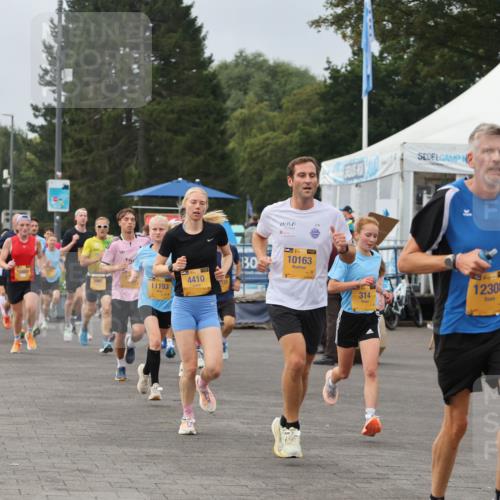 13.09.2026 - Kiel Lauf Andreas Tolksdorf http://msf.ph/oto/10335239 13.09.2026 09:52:58 Kiellinie 11193, 4410, 39, 10163, 30, 314, 12308 meine-sportfotos.de