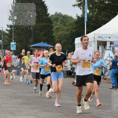 13.09.2026 - Kiel Lauf Andreas Tolksdorf http://msf.ph/oto/10335257 13.09.2026 09:52:58 Kiellinie 10489, 1773, 11193, 4410, 39, 10163, 35, 314, 123 meine-sportfotos.de