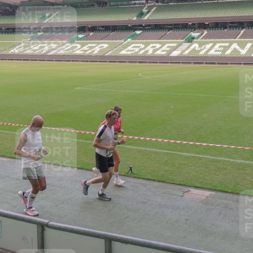 13.09.2026 - 21. swb-Marathon Bremen Michael Burmester http://msf.ph/oto/10335261 13.09.2026 13:09:48 Laufen im Stadion 164, 383, 391, 448, 532, 549, 563, 625, 813, 869, 898, 1025, 1072, 1124, 1150, 1180, 1289, 1398, 1559, 1855, 1867, 1880, 1894, 1899, 2041, 2202, 2208, 2232, 2243, 2268, 2284, 2339, 2342, 2380, 2413, 2429, 2441, 2467, 2471, 2525, 2530, 2553, 2573, 2594, 2654, 2682, 2692, 2714, 2717, 2785, 2819, 2823, 2841, 2897, 2920, 2930, 2931, 2932, 2941, 3032, 3063, 3067, 3086, 3089, 3122, 3291, 3316, 3333, 3370, 3398, 3410, 3437, 3707, 3769, 3857, 109 meine-sportfotos.de