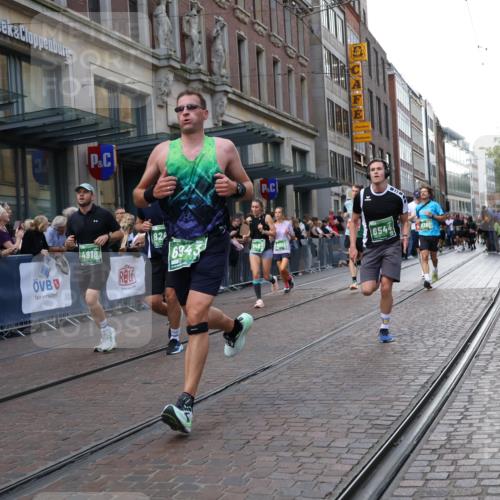 13.09.2026 - 21. swb-Marathon Bremen Strokosch-Dieckow http://msf.ph/oto/10335307 13.09.2026 13:24:47 Ziel 972, 1080, 1119, 1166, 1264, 1436, 1448, 2322, 2761, 3105, 3187, 4091, 4113, 4459, 4507, 4918, 4973, 6079, 6360, 6544, 6943, 7306, 7326, 7409, 7854, 8245, 8853, 9036, 9073, 9152, 9360, 9493, 13088, 282, 789, 790, 1516, 1582, 2280, 3015, 3375, 3524, 3994, 4198, 4262, 4277, 5328, 5572, 5664, 5668, 5669, 5953, 6080, 6626, 6807, 7568, 8310, 8636, 8784, 8853, 8881, 9264, 9541, 9676, 10069, 10071, 10097, 10103 meine-sportfotos.de