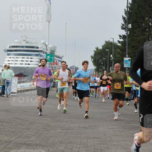 13.09.2026 - Kiel Lauf Andreas Tolksdorf http://msf.ph/oto/10335312 13.09.2026 09:53:01 Kiellinie 1498, 4, 83, 5864, 2120, 10552, 5384, 3923 meine-sportfotos.de