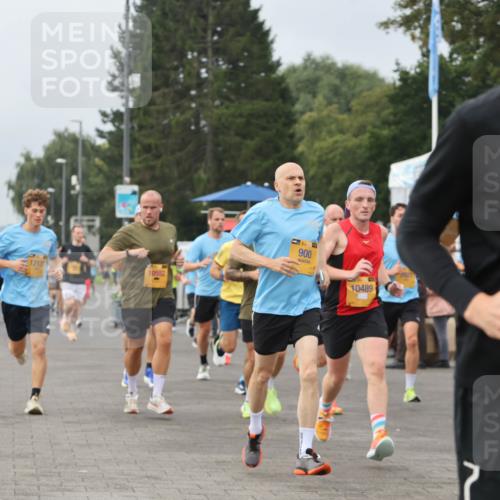 13.09.2026 - Kiel Lauf Andreas Tolksdorf http://msf.ph/oto/10335329 13.09.2026 09:53:01 Kiellinie 1498, 5864, 12120, 10552, 900, 10489, 5384 meine-sportfotos.de