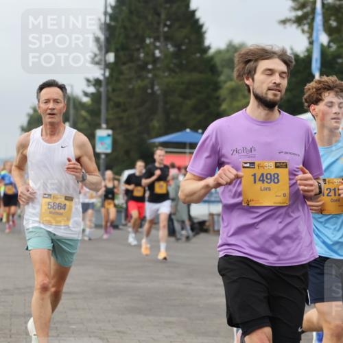 13.09.2026 - Kiel Lauf Andreas Tolksdorf http://msf.ph/oto/10335382 13.09.2026 09:53:04 Kiellinie 8683, 5864, 438, 1498, 4, 38, 21 meine-sportfotos.de