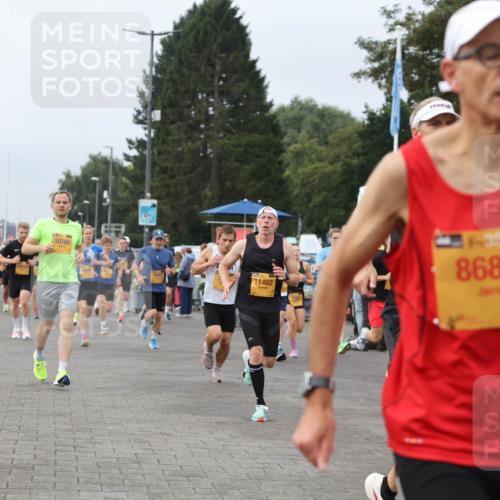13.09.2026 - Kiel Lauf Andreas Tolksdorf http://msf.ph/oto/10335405 13.09.2026 09:53:07 Kiellinie 4, 10780, 11462, 8683 meine-sportfotos.de