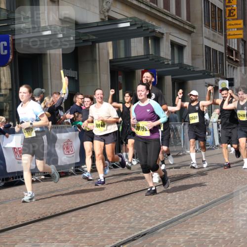 13.09.2026 - 21. swb-Marathon Bremen Strokosch-Dieckow http://msf.ph/oto/10335408 13.09.2026 11:04:37 Ziel 10198, 10283, 10315, 10465, 10481, 10729, 10741, 10850, 10855, 10856, 10940, 10975, 11006, 11133, 11272, 11366, 11395, 11518, 11705, 11757, 11939, 12002, 12005, 12064, 12099, 12235, 12420, 12493, 12495, 12498, 12500, 12502, 12522, 12563, 10160, 10245, 10481, 10526, 10613, 10711, 10755, 10877, 11114, 11214, 11215, 11248, 11364, 11410, 11592, 11720, 11740, 11761, 11991, 12009, 12929 meine-sportfotos.de