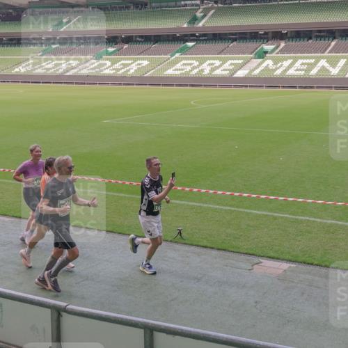 13.09.2026 - 21. swb-Marathon Bremen Michael Burmester http://msf.ph/oto/10335434 13.09.2026 13:10:12 Laufen im Stadion 164, 373, 383, 391, 448, 532, 549, 563, 581, 625, 813, 869, 898, 984, 1072, 1150, 1180, 1398, 1738, 1855, 1867, 1880, 1894, 1967, 2202, 2208, 2232, 2243, 2268, 2284, 2333, 2339, 2342, 2413, 2429, 2432, 2441, 2471, 2525, 2530, 2531, 2553, 2573, 2594, 2654, 2682, 2692, 2714, 2717, 2784, 2785, 2819, 2920, 2931, 2932, 2941, 3026, 3032, 3063, 3086, 3089, 3122, 3174, 3207, 3208, 3291, 3316, 3333, 3370, 3398, 3409, 3410, 3437, 3470, 3707, 3769, 3857, 109 meine-sportfotos.de
