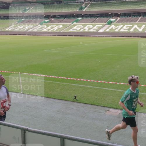 13.09.2026 - 21. swb-Marathon Bremen Michael Burmester http://msf.ph/oto/10335464 13.09.2026 13:10:15 Laufen im Stadion 164, 373, 383, 391, 448, 532, 549, 563, 581, 625, 813, 869, 898, 984, 1072, 1150, 1180, 1398, 1738, 1855, 1867, 1880, 1894, 1967, 2202, 2208, 2232, 2243, 2268, 2284, 2333, 2339, 2342, 2413, 2429, 2432, 2441, 2443, 2471, 2525, 2530, 2531, 2553, 2573, 2589, 2594, 2654, 2682, 2692, 2714, 2717, 2784, 2785, 2819, 2920, 2931, 2932, 2941, 3026, 3032, 3063, 3086, 3089, 3122, 3174, 3207, 3208, 3291, 3316, 3333, 3370, 3398, 3409, 3410, 3437, 3470, 3707, 3769, 3857, 109 meine-sportfotos.de