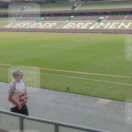 13.09.2026 - 21. swb-Marathon Bremen Michael Burmester http://msf.ph/oto/10335475 13.09.2026 13:10:16 Laufen im Stadion 164, 373, 383, 391, 448, 532, 549, 563, 581, 625, 813, 869, 898, 984, 1072, 1150, 1180, 1398, 1738, 1855, 1867, 1880, 1894, 1967, 2202, 2208, 2232, 2243, 2268, 2284, 2333, 2339, 2342, 2413, 2429, 2432, 2441, 2443, 2471, 2525, 2530, 2531, 2553, 2573, 2589, 2594, 2654, 2682, 2692, 2714, 2717, 2784, 2785, 2819, 2920, 2931, 2932, 2941, 3026, 3032, 3063, 3086, 3089, 3122, 3174, 3207, 3208, 3291, 3316, 3333, 3370, 3398, 3409, 3410, 3437, 3470, 3707, 3769, 3857, 109 meine-sportfotos.de