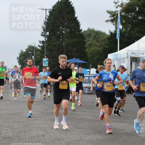 13.09.2026 - Kiel Lauf Andreas Tolksdorf http://msf.ph/oto/10335497 13.09.2026 09:53:10 Kiellinie 84, 1300, 10233, 30, 39, 9868, 1734, 9866 meine-sportfotos.de