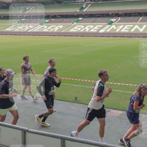 13.09.2026 - 21. swb-Marathon Bremen Michael Burmester http://msf.ph/oto/10335526 13.09.2026 13:10:21 Laufen im Stadion 164, 373, 383, 391, 448, 532, 549, 563, 581, 625, 813, 869, 898, 984, 1072, 1150, 1180, 1738, 1855, 1867, 1880, 1894, 1967, 2202, 2208, 2232, 2243, 2268, 2284, 2330, 2333, 2339, 2342, 2429, 2432, 2441, 2443, 2471, 2525, 2530, 2531, 2553, 2573, 2589, 2594, 2654, 2682, 2692, 2714, 2717, 2784, 2785, 2819, 2836, 2920, 2931, 2932, 2941, 3026, 3032, 3063, 3086, 3089, 3122, 3174, 3207, 3208, 3291, 3316, 3333, 3370, 3398, 3409, 3410, 3437, 3470, 3549, 3707, 3769, 3857, 109 meine-sportfotos.de