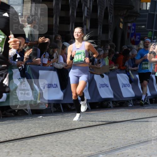 13.09.2026 - 21. swb-Marathon Bremen Strokosch-Dieckow http://msf.ph/oto/10335535 13.09.2026 13:17:50 Ziel 560, 771, 842, 1297, 2008, 2234, 3148, 3760, 4171, 5041, 5550, 6095, 6803, 7901, 8100, 8250, 8253, 8446, 8532, 8714, 9075, 9400, 948, 1631, 1797, 2001, 2634, 3514, 4131, 4733, 5935, 5948, 6290, 6448, 8805, 8869, 9595, 9596, 9837, 13041 meine-sportfotos.de