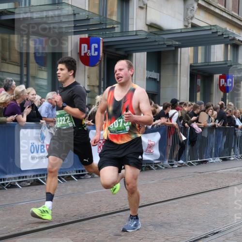 13.09.2026 - 21. swb-Marathon Bremen Strokosch-Dieckow http://msf.ph/oto/10335553 13.09.2026 13:24:56 Ziel 260, 1080, 1119, 1166, 1264, 1436, 1448, 1658, 2046, 2322, 3105, 3168, 3187, 4091, 4294, 4459, 4507, 4918, 6113, 6380, 7252, 7306, 7326, 8245, 8357, 8695, 8769, 9036, 9073, 9299, 9360, 9460, 9493, 9563, 13025, 13088, 282, 972, 1264, 1516, 2280, 2761, 3015, 4113, 4198, 4262, 4277, 4973, 5328, 5664, 6079, 6360, 6544, 6626, 6807, 6943, 7409, 7854, 8636, 8853, 9152, 9541, 10097, 10103 meine-sportfotos.de