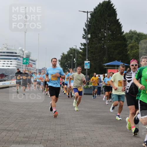 13.09.2026 - Kiel Lauf Andreas Tolksdorf http://msf.ph/oto/10335577 13.09.2026 09:53:14 Kiellinie 4, 3, 8837, 468, 2072 meine-sportfotos.de