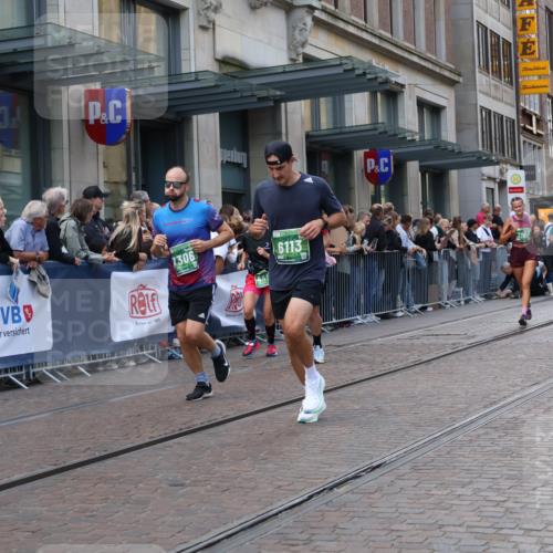 13.09.2026 - 21. swb-Marathon Bremen Strokosch-Dieckow http://msf.ph/oto/10335605 13.09.2026 13:24:58 Ziel 260, 1080, 1119, 1166, 1436, 1448, 1650, 1658, 2046, 2322, 3105, 3168, 3187, 4091, 4294, 4459, 4918, 6113, 6380, 7252, 7306, 7326, 8245, 8357, 8695, 8769, 9036, 9073, 9299, 9360, 9460, 9493, 9563, 13025, 13088, 282, 972, 1264, 1516, 2280, 2761, 3015, 4113, 4198, 4262, 4277, 4507, 4973, 5328, 5664, 6079, 6360, 6544, 6626, 6807, 6943, 7409, 7854, 8853, 9152, 9541, 10103 meine-sportfotos.de