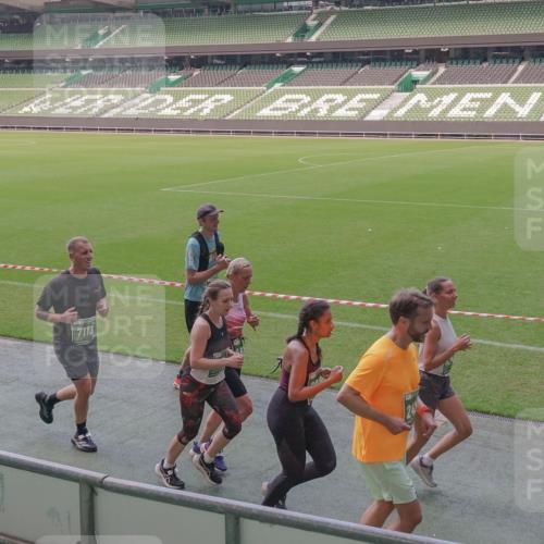 13.09.2026 - 21. swb-Marathon Bremen Michael Burmester http://msf.ph/oto/10335616 13.09.2026 13:10:32 Laufen im Stadion 164, 265, 373, 383, 391, 448, 532, 563, 581, 813, 869, 898, 984, 1072, 1180, 1738, 1855, 1867, 1894, 1967, 2202, 2208, 2232, 2243, 2268, 2284, 2299, 2330, 2333, 2339, 2342, 2432, 2441, 2443, 2471, 2525, 2530, 2531, 2553, 2573, 2589, 2594, 2654, 2669, 2682, 2714, 2717, 2784, 2785, 2819, 2836, 2920, 2931, 2932, 3026, 3032, 3063, 3086, 3089, 3122, 3159, 3174, 3207, 3208, 3291, 3316, 3333, 3352, 3370, 3398, 3409, 3410, 3437, 3470, 3549, 3707, 3769, 3857, 109 meine-sportfotos.de