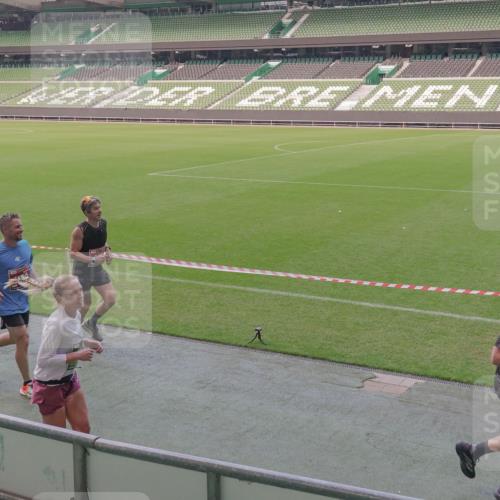 13.09.2026 - 21. swb-Marathon Bremen Michael Burmester http://msf.ph/oto/10335635 13.09.2026 13:10:34 Laufen im Stadion 164, 265, 373, 383, 391, 448, 532, 563, 581, 813, 869, 898, 984, 1072, 1180, 1738, 1855, 1867, 1894, 1967, 2202, 2208, 2232, 2268, 2284, 2299, 2330, 2333, 2339, 2342, 2432, 2443, 2471, 2525, 2530, 2531, 2553, 2573, 2589, 2594, 2654, 2669, 2682, 2714, 2717, 2784, 2785, 2819, 2836, 2920, 2931, 2932, 3026, 3032, 3063, 3086, 3089, 3122, 3159, 3174, 3207, 3208, 3291, 3316, 3333, 3352, 3370, 3398, 3409, 3410, 3437, 3470, 3549, 3707, 3769, 3857, 109 meine-sportfotos.de
