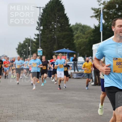 13.09.2026 - Kiel Lauf Andreas Tolksdorf http://msf.ph/oto/10335652 13.09.2026 09:53:17 Kiellinie 1600, 4, 38, 8837 meine-sportfotos.de