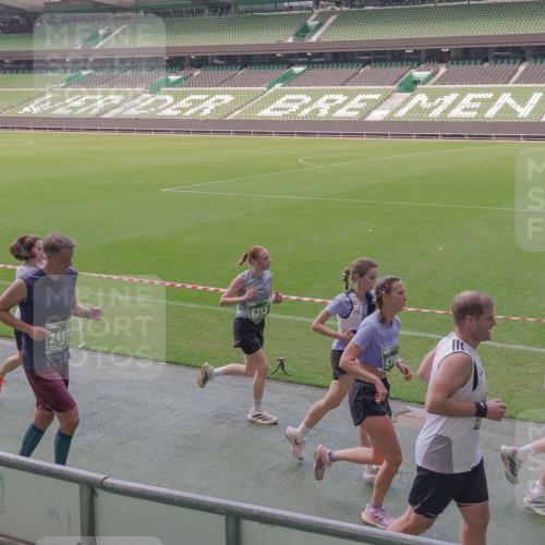 13.09.2026 - 21. swb-Marathon Bremen Michael Burmester http://msf.ph/oto/10335666 13.09.2026 13:10:37 Laufen im Stadion 164, 265, 373, 383, 391, 448, 532, 563, 581, 813, 869, 898, 984, 1072, 1180, 1738, 1855, 1867, 1894, 1967, 2202, 2208, 2232, 2268, 2284, 2299, 2330, 2333, 2339, 2342, 2432, 2443, 2471, 2525, 2530, 2531, 2553, 2573, 2589, 2594, 2654, 2669, 2682, 2714, 2717, 2784, 2785, 2819, 2836, 2920, 2931, 2932, 3026, 3032, 3063, 3086, 3089, 3122, 3159, 3174, 3207, 3208, 3291, 3316, 3333, 3352, 3370, 3398, 3409, 3410, 3437, 3470, 3549, 3707, 3769, 3857, 109 meine-sportfotos.de