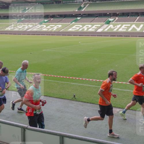 13.09.2026 - 21. swb-Marathon Bremen Michael Burmester http://msf.ph/oto/10335725 13.09.2026 13:10:44 Laufen im Stadion 164, 265, 373, 391, 448, 532, 581, 869, 898, 984, 1180, 1738, 1855, 1867, 1894, 1952, 1967, 2202, 2232, 2268, 2281, 2284, 2299, 2330, 2333, 2339, 2342, 2432, 2443, 2471, 2525, 2530, 2531, 2553, 2573, 2589, 2594, 2654, 2669, 2682, 2714, 2717, 2784, 2785, 2804, 2819, 2836, 2920, 2932, 3026, 3032, 3063, 3086, 3089, 3122, 3159, 3174, 3207, 3208, 3291, 3316, 3333, 3352, 3370, 3398, 3409, 3410, 3470, 3549, 3707, 3769, 3857, 109 meine-sportfotos.de