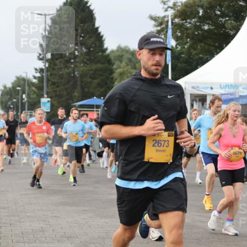 13.09.2026 - Kiel Lauf Andreas Tolksdorf http://msf.ph/oto/10335778 13.09.2026 09:53:21 Kiellinie 113, 2673, 4679, 1127 meine-sportfotos.de