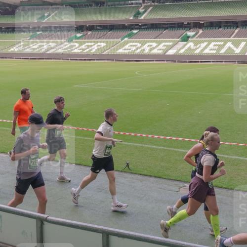 13.09.2026 - 21. swb-Marathon Bremen Michael Burmester http://msf.ph/oto/10335801 13.09.2026 13:10:52 Laufen im Stadion 164, 265, 373, 391, 448, 581, 703, 869, 898, 984, 1180, 1738, 1855, 1867, 1894, 1936, 1952, 1967, 2202, 2232, 2268, 2281, 2284, 2299, 2330, 2333, 2339, 2342, 2353, 2432, 2443, 2471, 2525, 2530, 2531, 2553, 2573, 2589, 2594, 2654, 2669, 2682, 2714, 2717, 2784, 2785, 2804, 2819, 2836, 2907, 2920, 2932, 2976, 3026, 3032, 3063, 3082, 3086, 3089, 3122, 3159, 3174, 3207, 3208, 3291, 3316, 3333, 3352, 3370, 3398, 3409, 3410, 3470, 3549, 3707, 3769, 551 meine-sportfotos.de