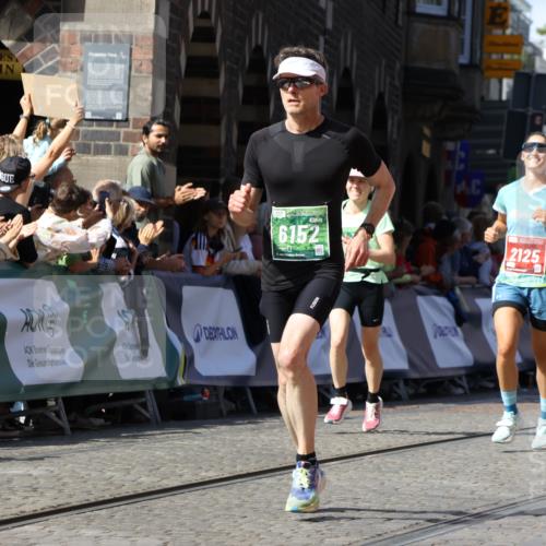 13.09.2026 - 21. swb-Marathon Bremen Strokosch-Dieckow http://msf.ph/oto/10335849 13.09.2026 13:18:07 Ziel 771, 948, 1297, 2001, 2125, 2234, 2812, 3051, 3192, 3760, 4286, 4374, 4498, 4499, 4620, 5530, 5817, 5935, 8869, 9400, 9505, 9595, 9596, 9837, 13041, 13107, 1146, 1419, 1872, 3458, 3634, 5292, 5460, 6152, 7491, 7954, 9134, 9609, 10065, 13150 meine-sportfotos.de