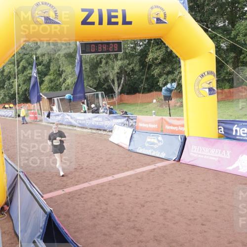 13.09.2026 - Airport Race Dennis Weichert http://msf.ph/oto/10335872 13.09.2026 10:35:02 Ziel 5226, 5256 meine-sportfotos.de