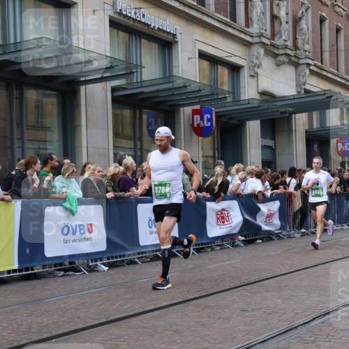 13.09.2026 - 21. swb-Marathon Bremen Strokosch-Dieckow http://msf.ph/oto/10335906 13.09.2026 13:25:07 Ziel 209, 260, 1119, 1650, 1658, 2046, 3168, 3186, 3187, 3806, 4294, 4459, 4717, 5703, 5755, 5814, 6113, 6380, 7252, 7306, 7326, 8357, 8545, 8695, 8769, 8890, 9036, 9299, 9460, 9468, 9506, 9563, 13025, 972, 1080, 1166, 1264, 1436, 1448, 2322, 2761, 3015, 3105, 4091, 4113, 4262, 4507, 4918, 4973, 5664, 6079, 6360, 6544, 6807, 6943, 7409, 7854, 8245, 8853, 9073, 9152, 9360, 9493, 10103, 13088 meine-sportfotos.de