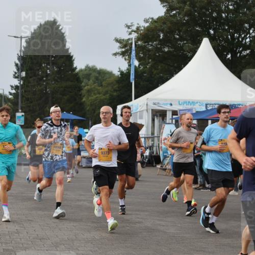 13.09.2026 - Kiel Lauf Andreas Tolksdorf http://msf.ph/oto/10335938 13.09.2026 09:53:26 Kiellinie 1076, 4446, 10368, 9373, 35, 949, 39, 577 meine-sportfotos.de