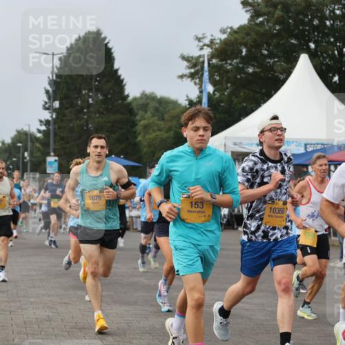 13.09.2026 - Kiel Lauf Andreas Tolksdorf http://msf.ph/oto/10335994 13.09.2026 09:53:28 Kiellinie 1076, 153, 10368, 7335, 38, 9373 meine-sportfotos.de