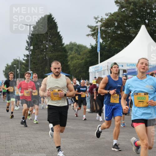 13.09.2026 - Kiel Lauf Andreas Tolksdorf http://msf.ph/oto/10336036 13.09.2026 09:53:29 Kiellinie 3339, 2762, 4287, 38, 189, 12127, 38, 9060 meine-sportfotos.de
