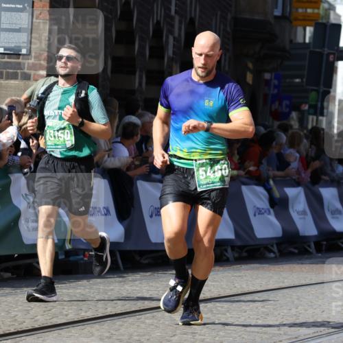 13.09.2026 - 21. swb-Marathon Bremen Strokosch-Dieckow http://msf.ph/oto/10336090 13.09.2026 13:18:18 Ziel 948, 1631, 1797, 2001, 2260, 2634, 2671, 3051, 3192, 3241, 3514, 4131, 4286, 4374, 4733, 5530, 5695, 5935, 5948, 6290, 6448, 8094, 8805, 8869, 8943, 8944, 9595, 9596, 9837, 13041, 1146, 1419, 2055, 5307, 5460, 6293, 6294, 6818, 7245, 7491, 7731, 8404, 8872, 9019, 9275, 13150 meine-sportfotos.de