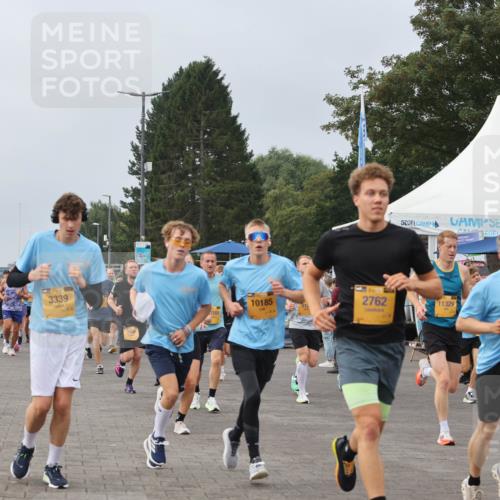 13.09.2026 - Kiel Lauf Andreas Tolksdorf http://msf.ph/oto/10336112 13.09.2026 09:53:32 Kiellinie 3339, 2169, 10185, 2762, 11329, 812, 1239 meine-sportfotos.de