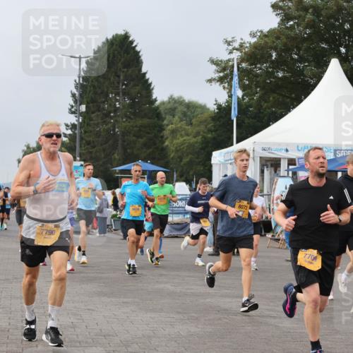 13.09.2026 - Kiel Lauf Andreas Tolksdorf http://msf.ph/oto/10336169 13.09.2026 09:53:36 Kiellinie 4, 7790, 6634, 10129, 8072, 7709, 10476 meine-sportfotos.de