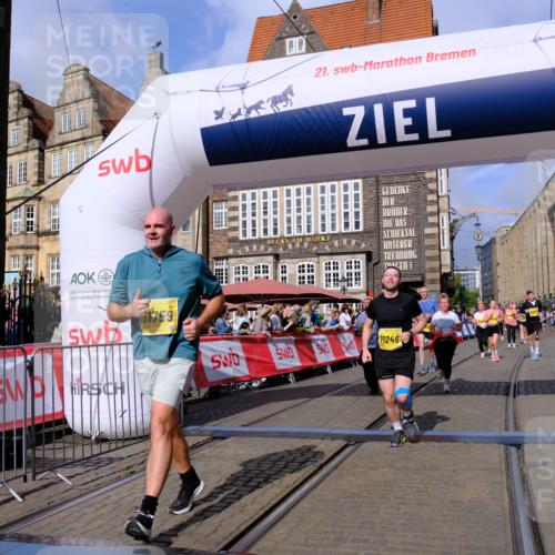 13.09.2026 - 21. swb-Marathon Bremen Tim E. http://msf.ph/oto/10336191 13.09.2026 11:07:33 Ziel 10156, 10205, 10360, 10488, 10748, 11100, 11123, 11246, 11393, 11417, 11439, 11600, 11684, 11696, 11759, 11822, 11823, 11865, 11917, 12020, 12173, 12255, 12266, 12536 meine-sportfotos.de