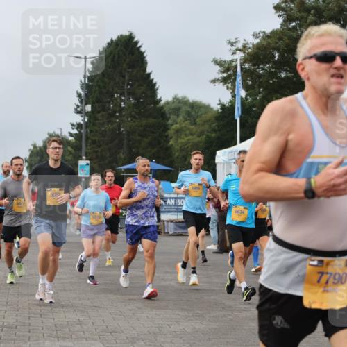 13.09.2026 - Kiel Lauf Andreas Tolksdorf http://msf.ph/oto/10336199 13.09.2026 09:53:37 Kiellinie 5612, 5082, 6519, 30, 3, 0, 3926, 6634, 7790 meine-sportfotos.de
